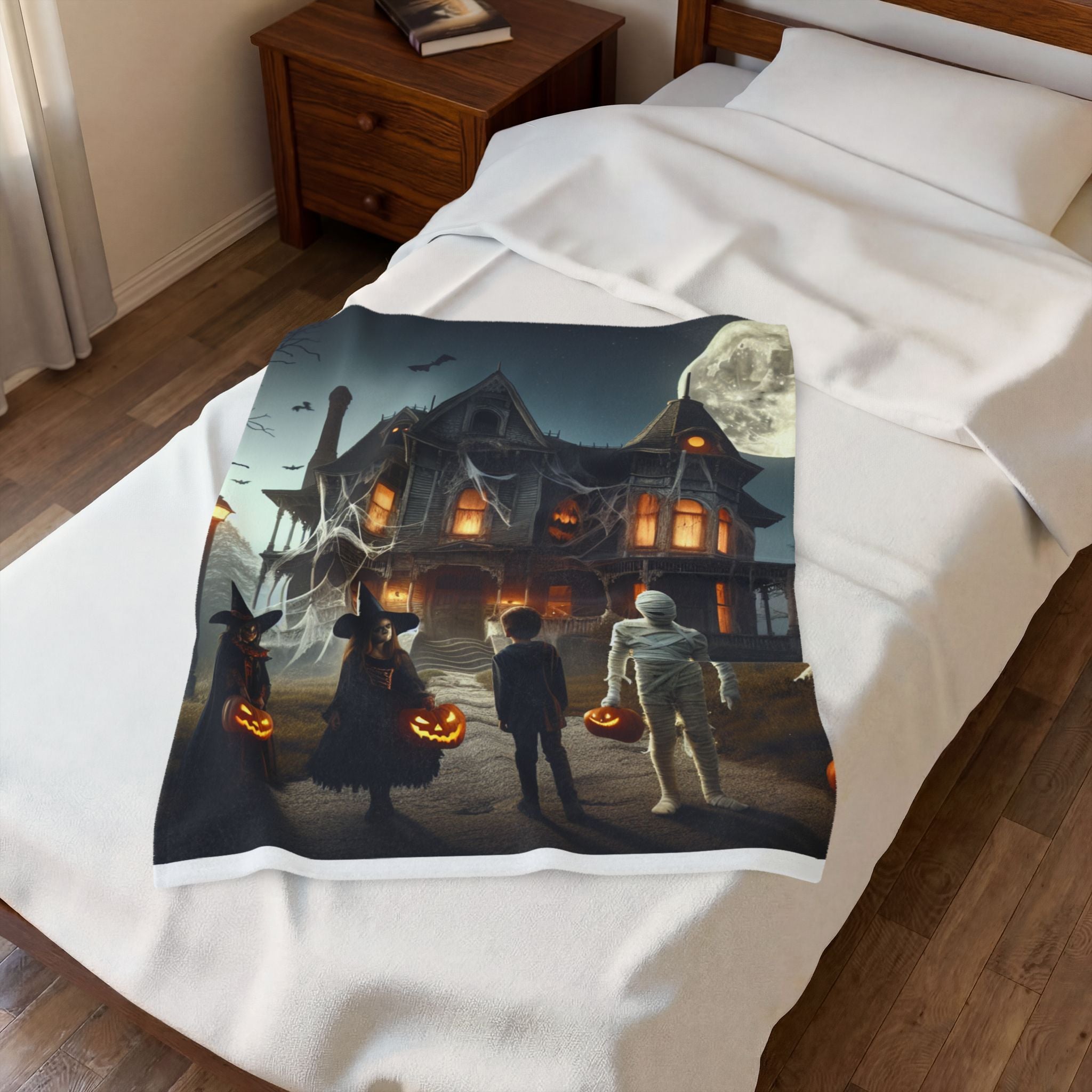 Haunted House Trick-or-Treat Halloween Velveteen Plush Blanket