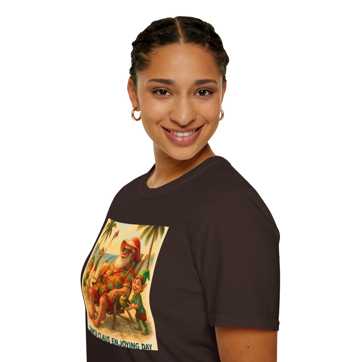 Santa Claus Enjoying Day T-Shirt – Retro Beach Holiday Tee