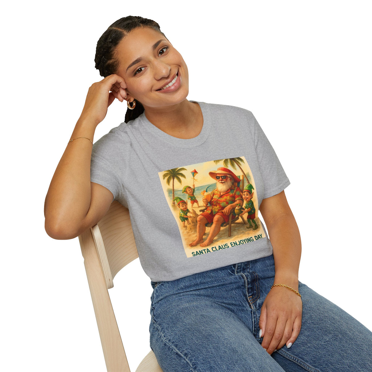 Santa Claus Enjoying Day T-Shirt – Retro Beach Holiday Tee