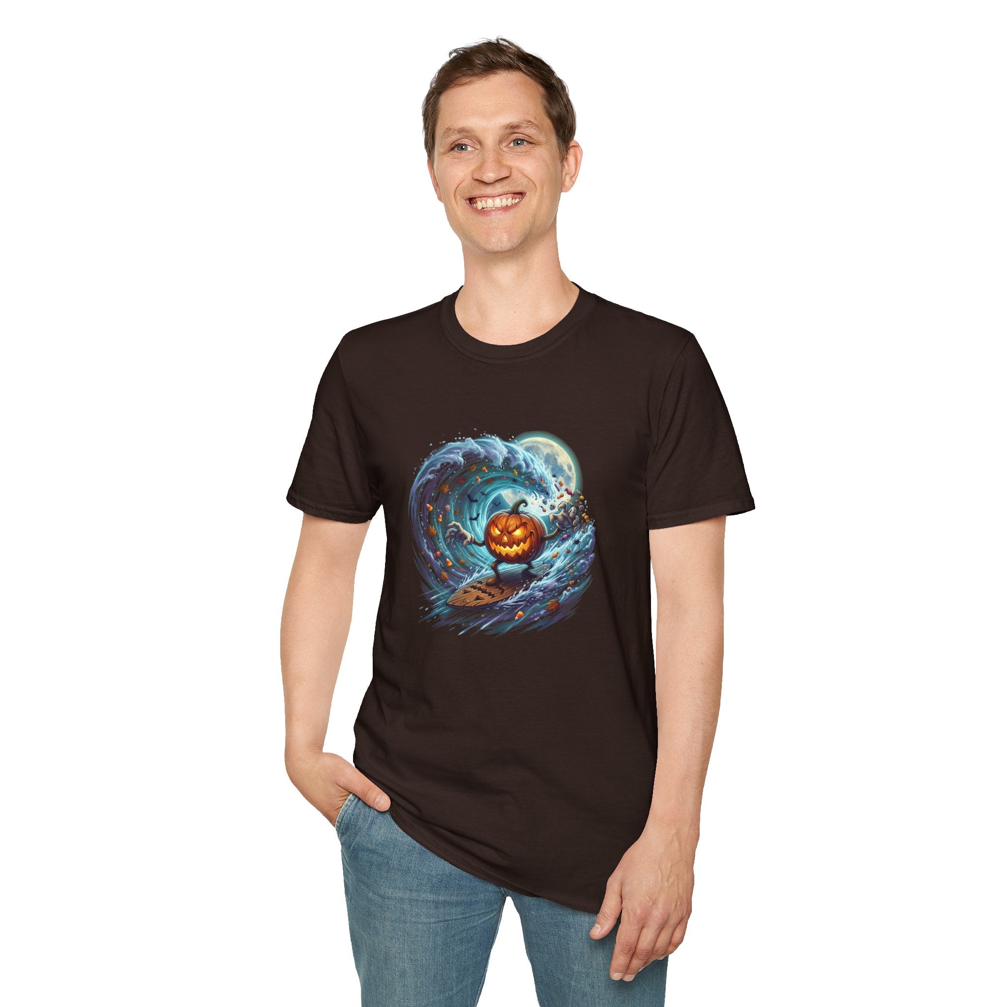 SURFING PUMPKIN Unisex Softstyle T-Shirt