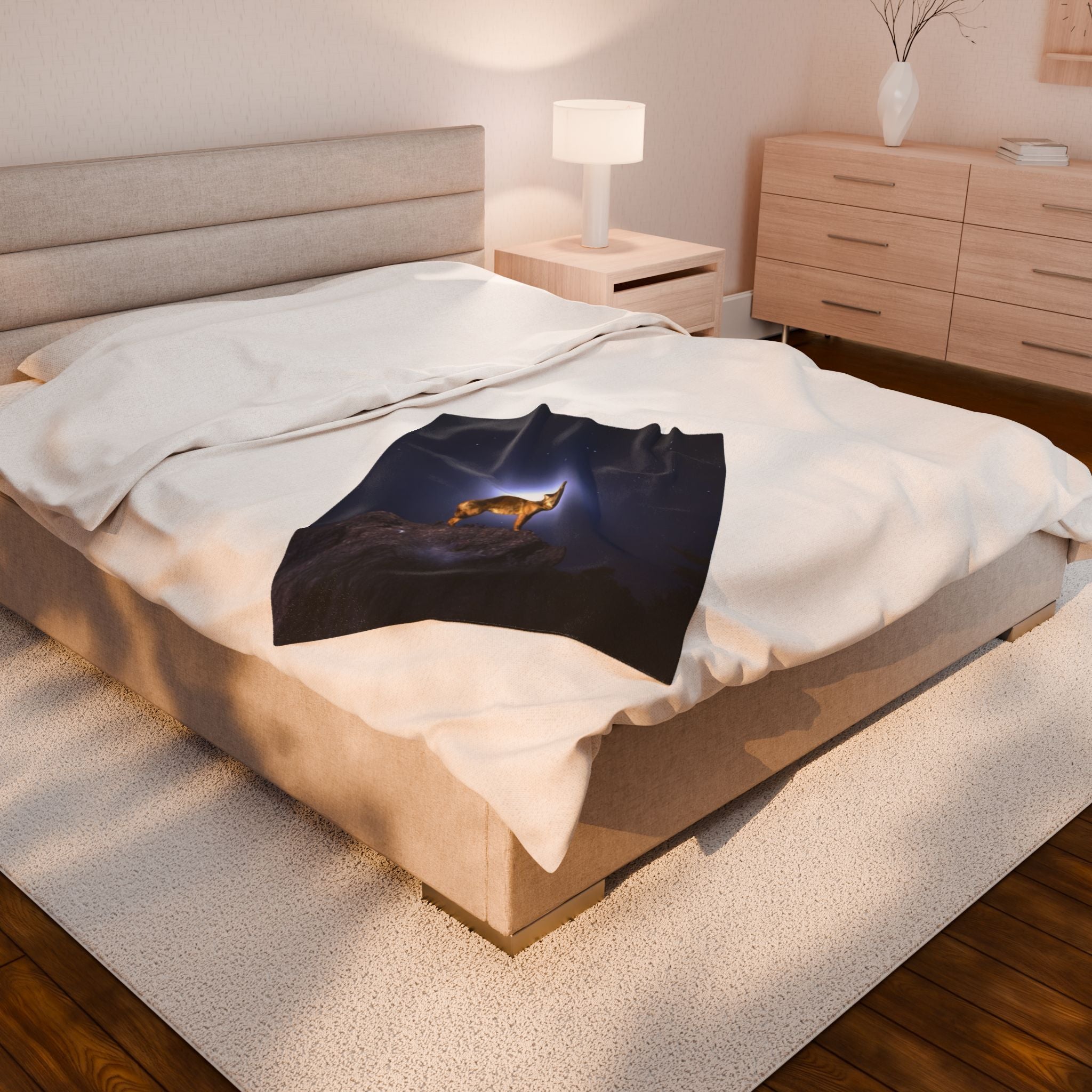 Velveteen Plush Blanket - Coyote Full Moon