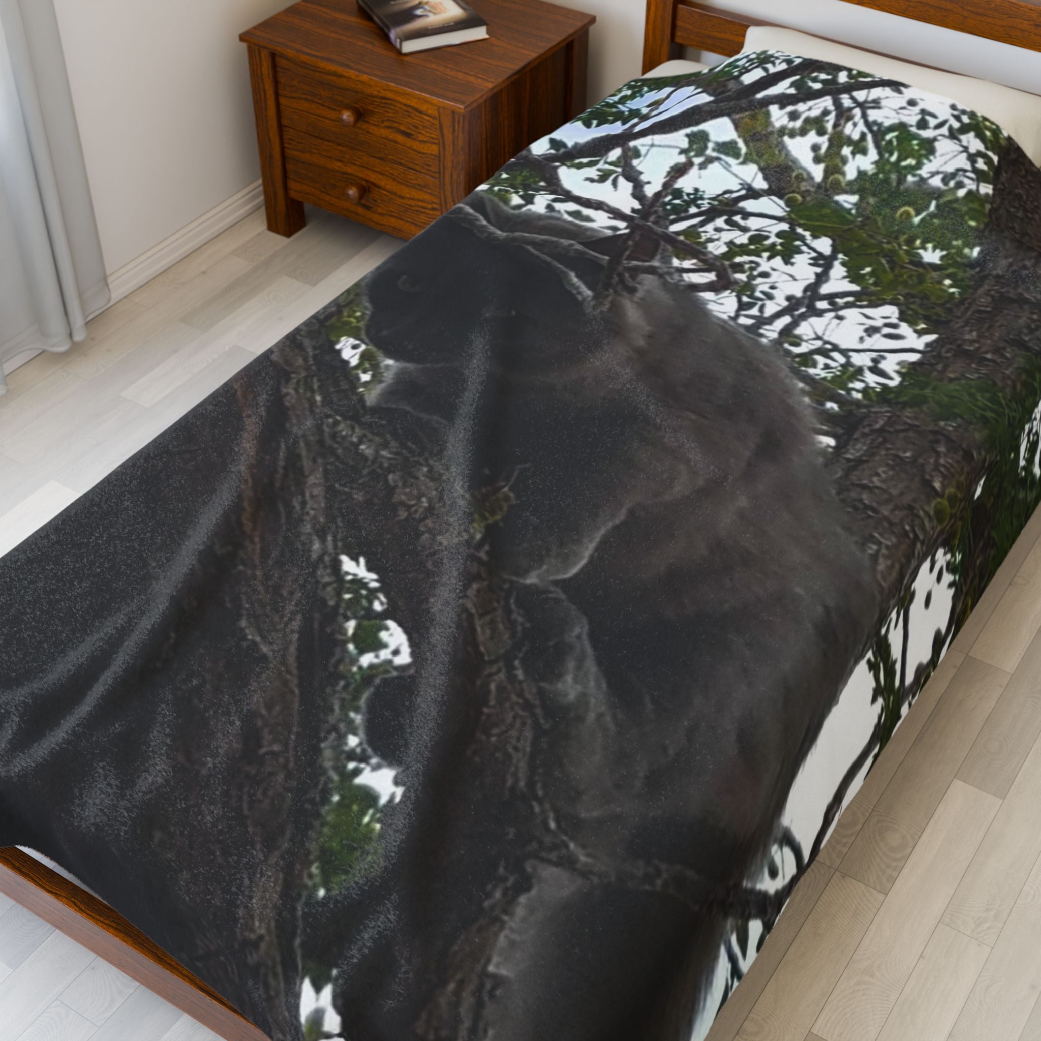 Velveteen Plush Blanket - Cat in Tree